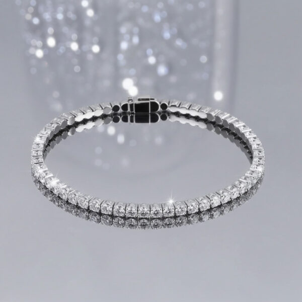 Brilliant Cut Round Flexible Bangle