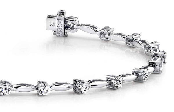 Alternating Diamond Drop Bracelet