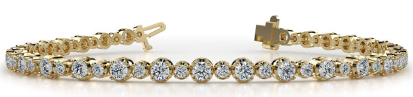 Alternating Two Size Diamond Tennis Bracelet