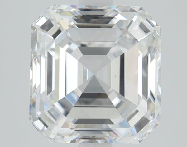 ASSCHER  2.6 7.69x7.31x4.86
