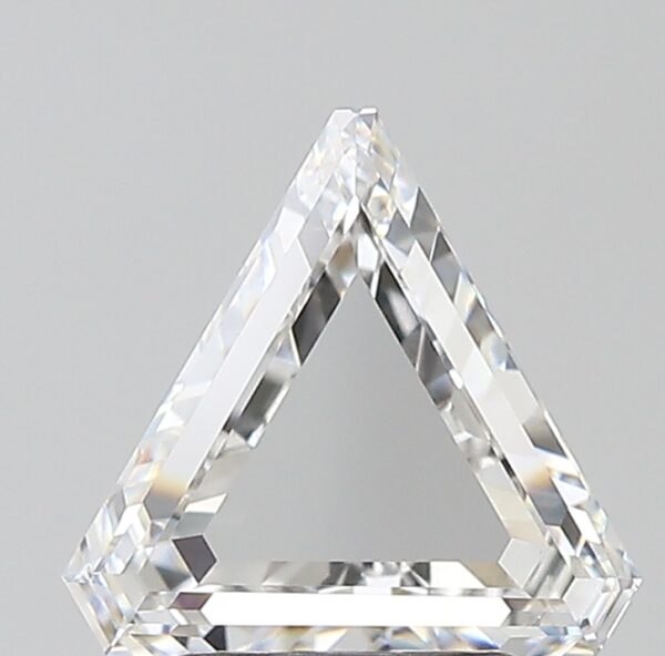 TRIANGULAR  2.08 9.46*8.97*3.22