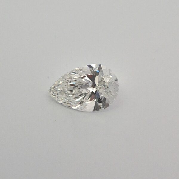 PEAR  2.01 10.66x6.95x4.46
