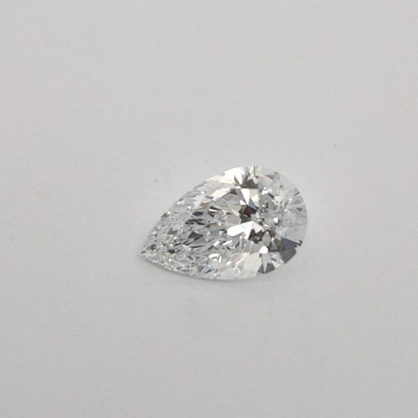 PEAR  1.7 10.41x6.67x4.14